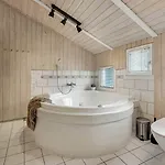 C11740-hemmet-strandvaenget-36 度假居 *